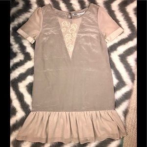 URBAN OUTFITTERS beige short sleeve dress